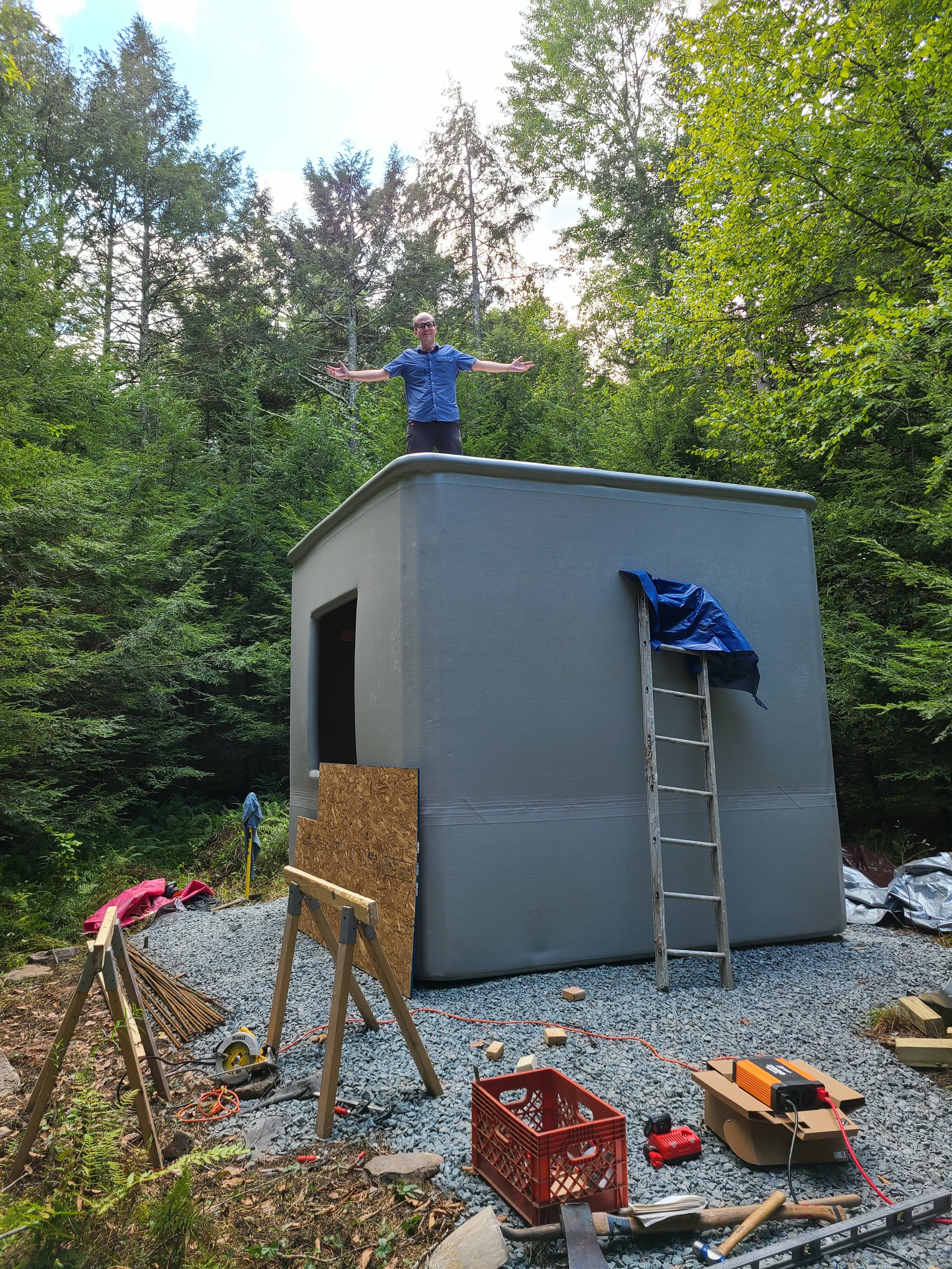 Concrete House made with dropstitch